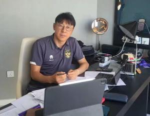 Shin Tae-yong Bagi-Bagi THR ke Staff Timnas Indonesia, Masing-Masing Terima Rp1,5&nbsp;Juta!