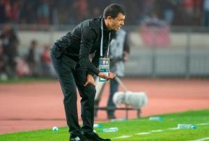 2 Pelatih Kenamaan dengan Gaji Termahal di Grup B Babak Ketiga Kualifikasi Piala Dunia 2026 Zona Asia, Nomor 1 Tembus Rp16 Miliar per&nbsp;Tahun!