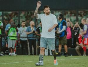 Breaking News: Lionel Messi dan Luis Suarez Batal Main di MLS All-Star 2024, Maarten Paes&nbsp;Bagaimana?